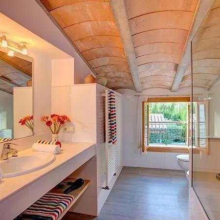 Villa Perfect Location! A Country By Renthousing *